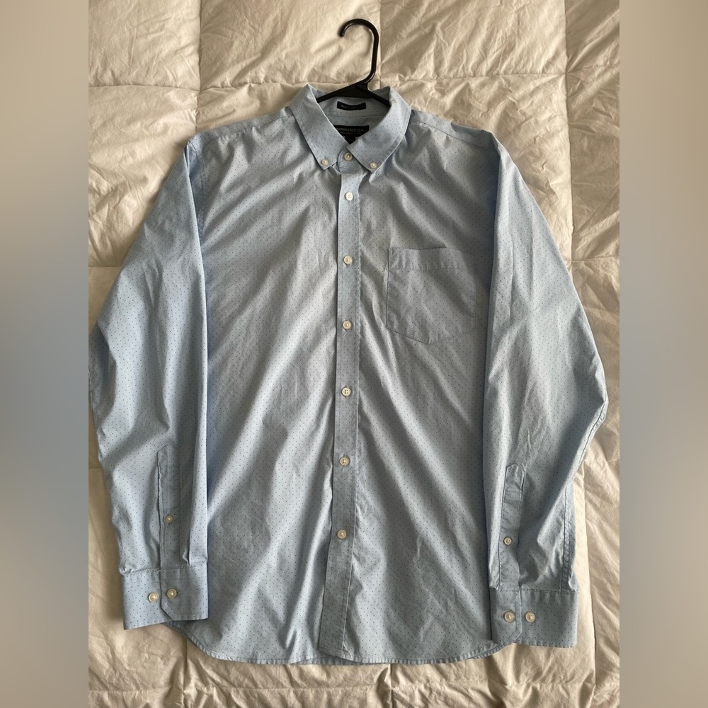 Banana Republic long sleeve casual button down